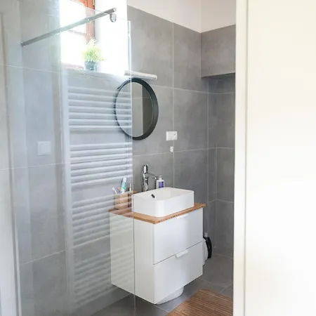 Apartman Pod Skalou Divéktemes